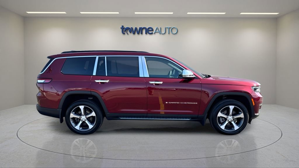 Used 2025 Jeep Grand Cherokee L Limited AWD/4WD image 6