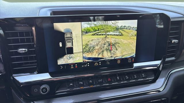 Used 2024 Chevrolet Silverado 1500 ZR2 w/ Technology Package image 28