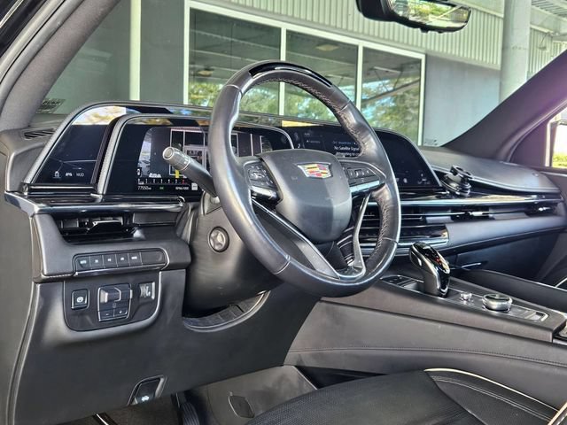 Used 2024 Cadillac Escalade ESV Sport w/ LPO, ONYX Package AWD/4WD image 13
