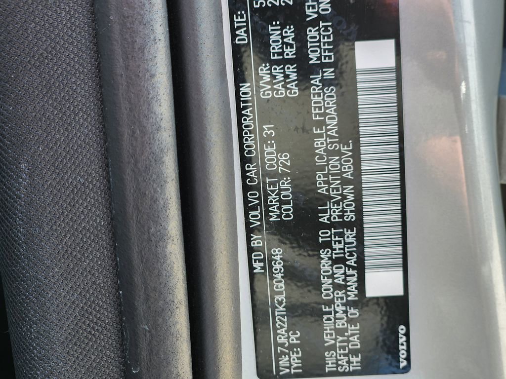 Used 2020 Volvo S60 T6 Momentum w/ Protection Package image 24