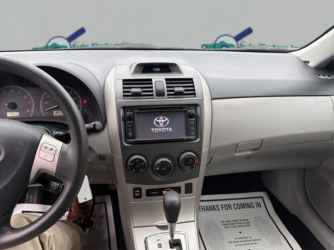 Used 2012 Toyota Corolla LE image 16