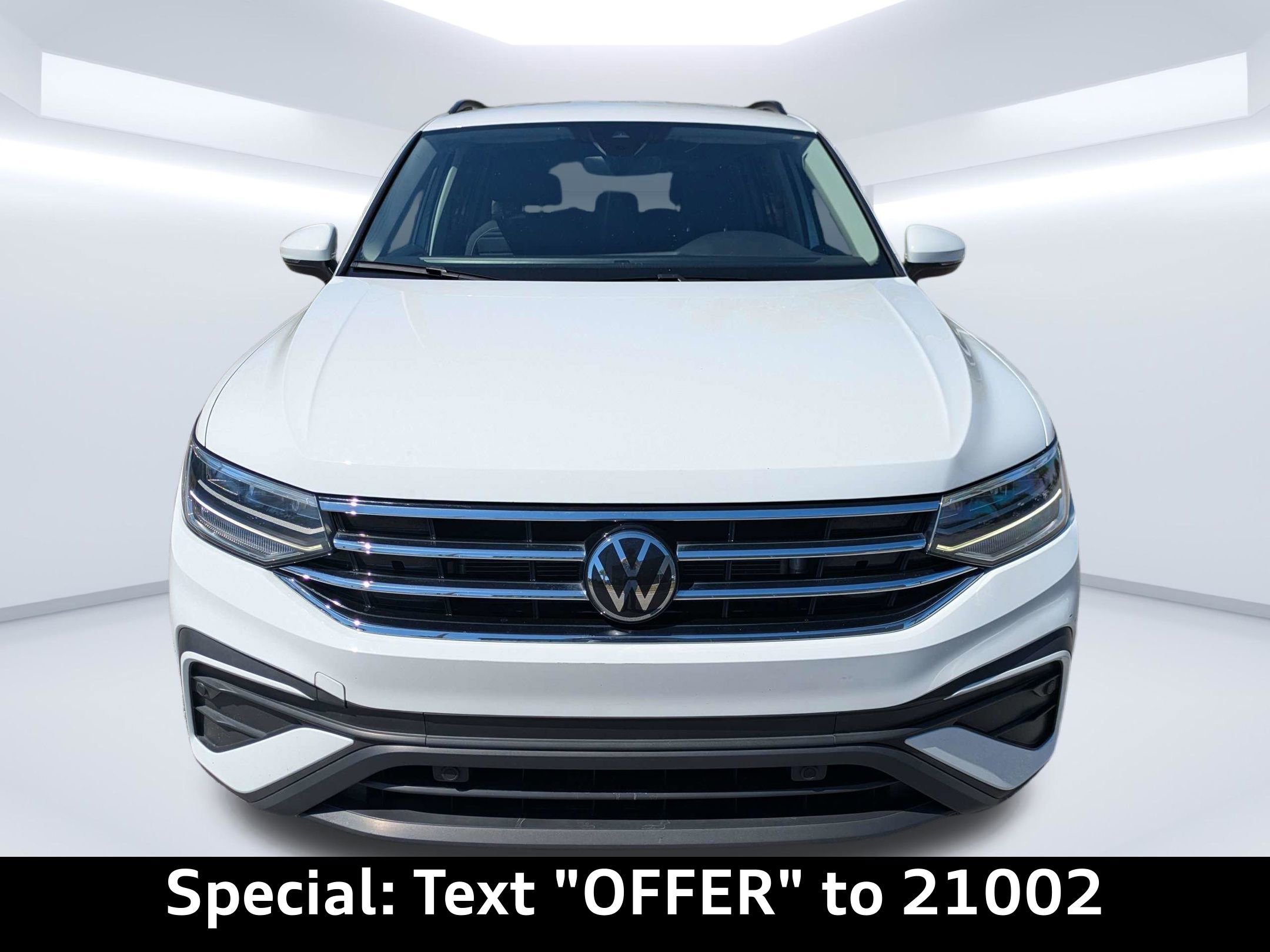 Used 2024 Volkswagen Tiguan S FWD image 9
