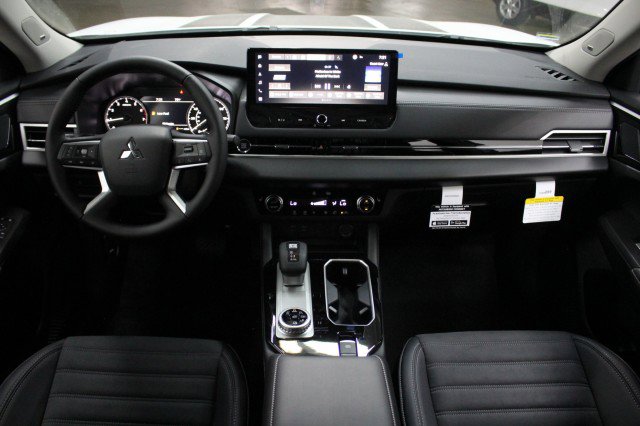 New 2026 Mitsubishi Outlander Trail Edition image 20