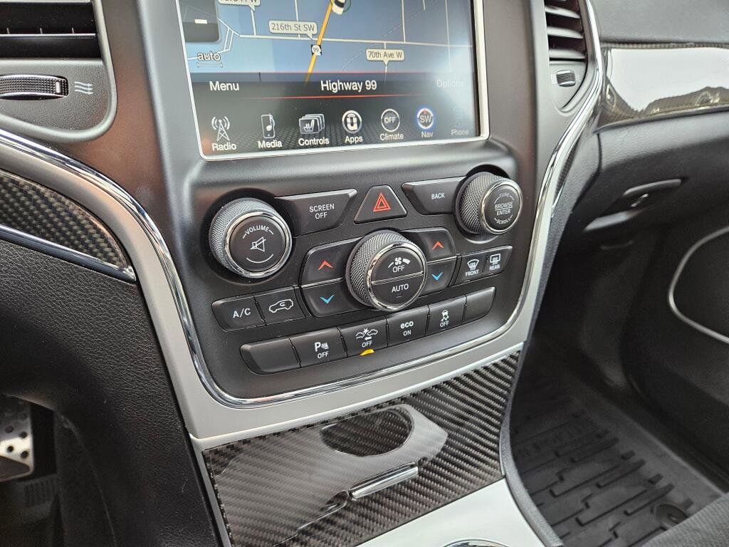 Used 2015 Jeep Grand Cherokee SRT w/ Luxury Group II image 31