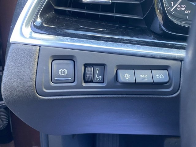 Used 2023 Cadillac XT6 Premium Luxury w/ Technology Package image 27