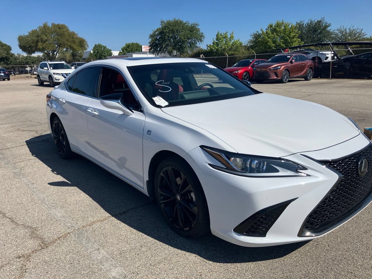Used 2023 Lexus ES 350 F Sport w/ Accessory Package (Z2) FWD image 3
