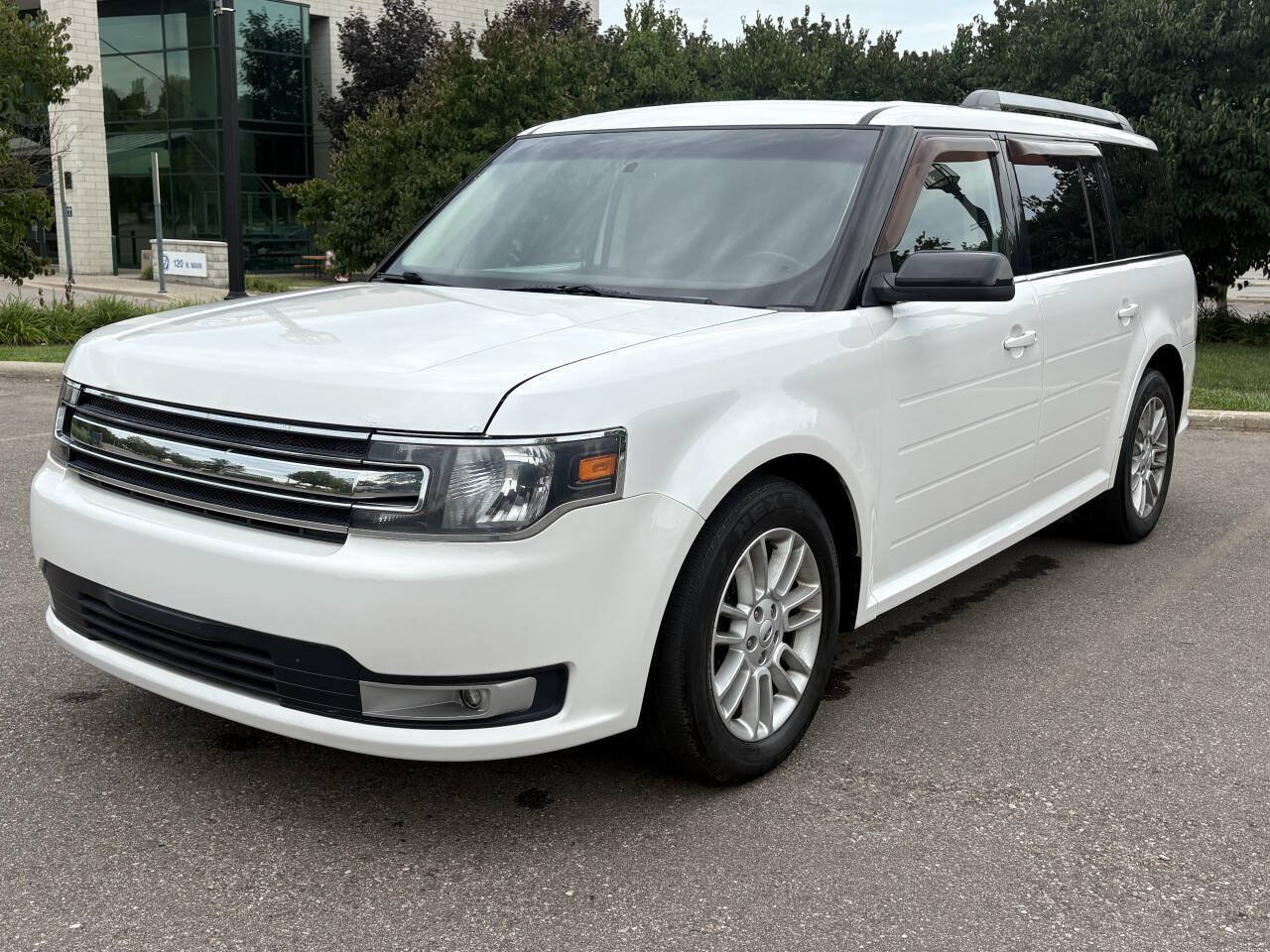 Used 2013 Ford Flex SEL w/ Class III Trailer Tow Pkg AWD/4WD image 23