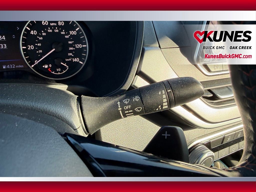 Used 2025 Nissan Altima 2.5 SR image 15