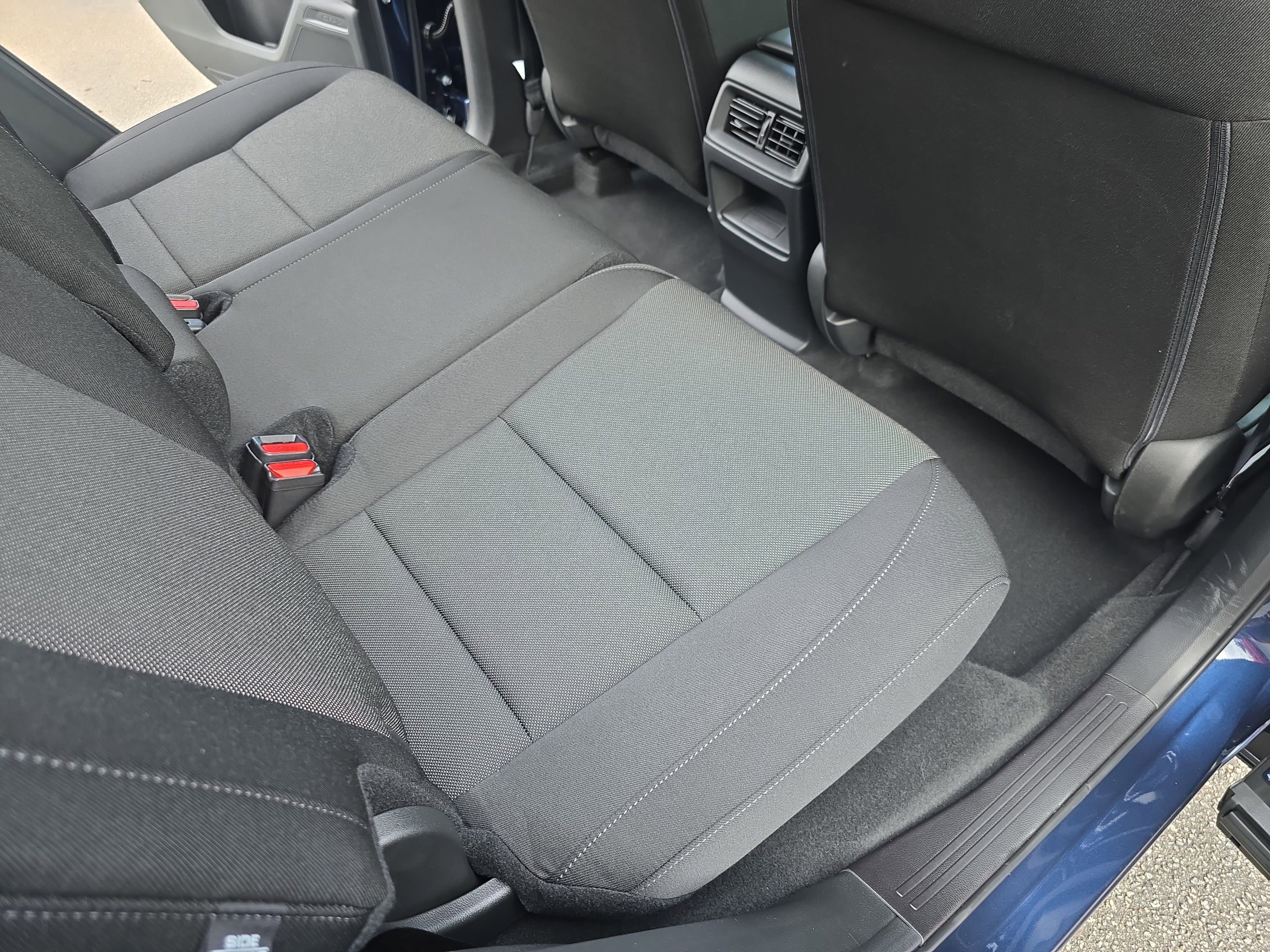 Used 2025 Honda CR-V LX image 11