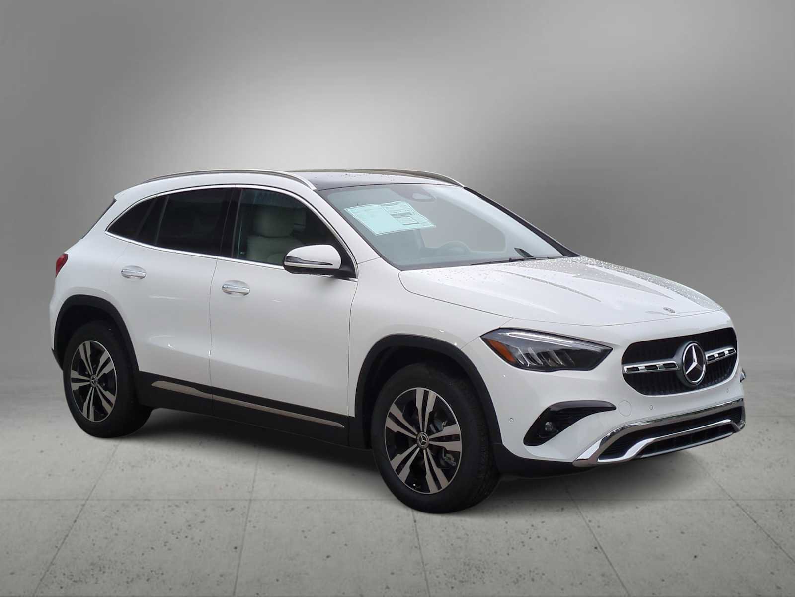 Used 2026 Mercedes-Benz GLA 250 4MATIC image 2