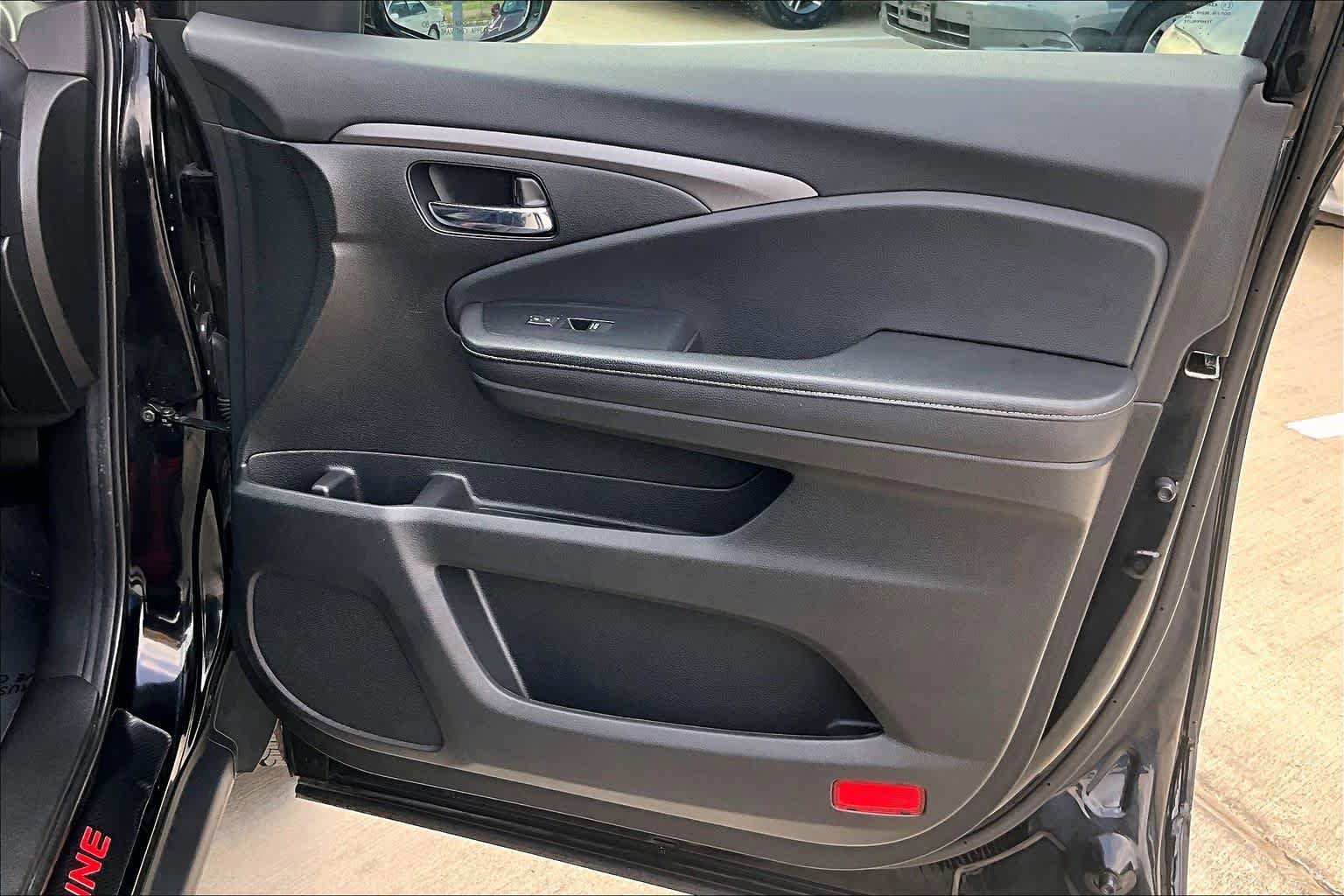 Used 2021 Honda Ridgeline Sport image 23