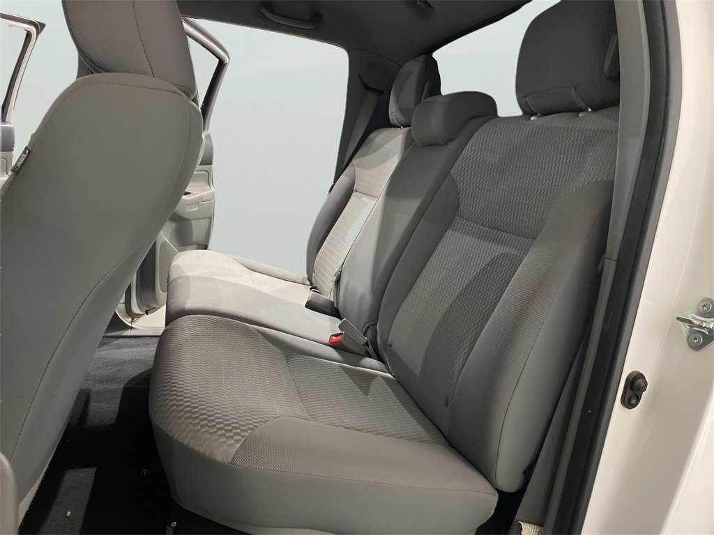 Used 2014 Toyota Tacoma PreRunner w/ Convenience Package image 10