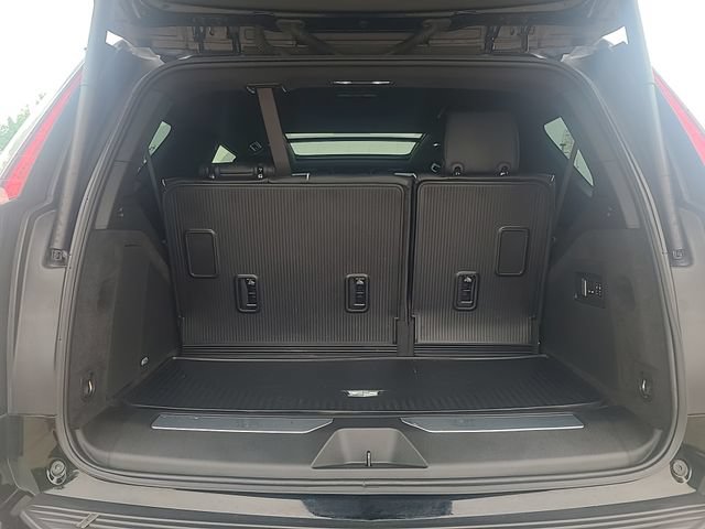 Used 2024 Cadillac Escalade Premium Luxury w/ LPO, Floor Liner Package AWD/4WD image 36