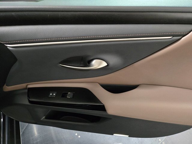 Certified 2023 Lexus ES 350 w/ Premium Package FWD image 25