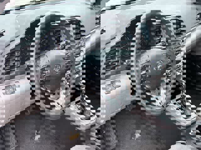 Used 2020 Hyundai Elantra SEL video 2