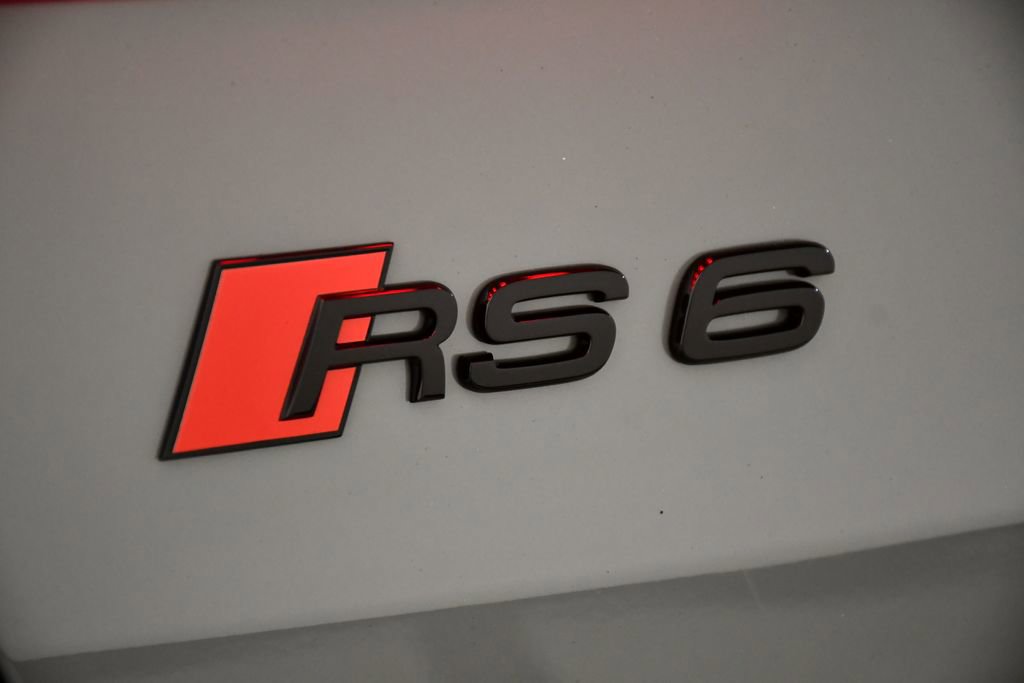 New 2026 Audi RS 6 performance image 15