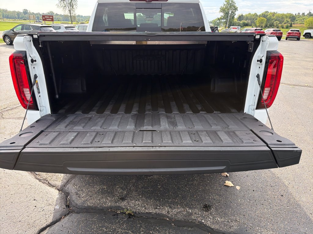 Used 2024 GMC Sierra 1500 AT4 w/ Technology Package AWD/4WD image 36
