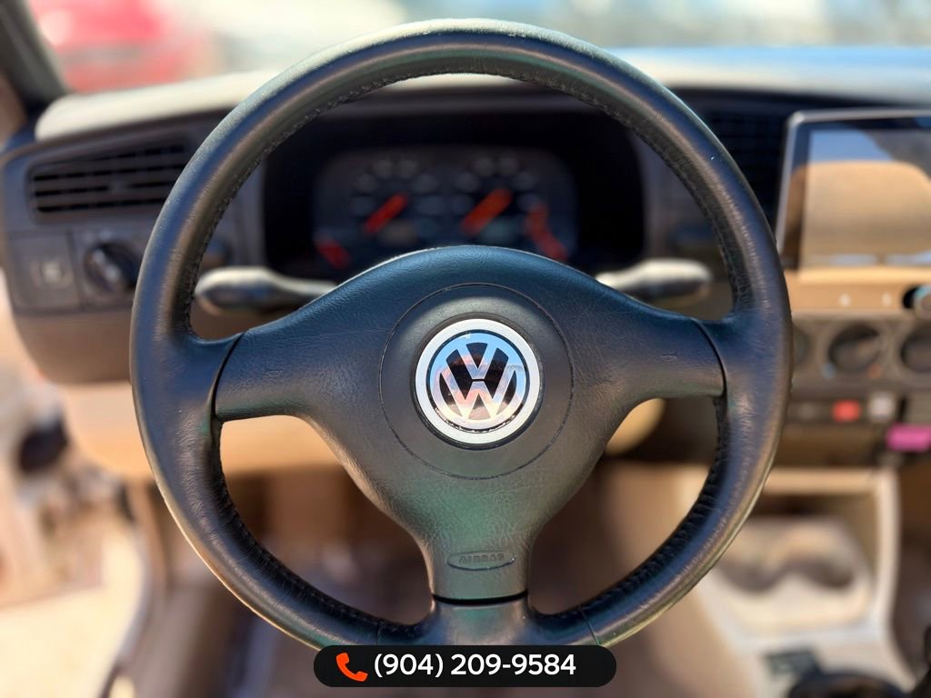 Used 2001 Volkswagen Cabrio GL image 17
