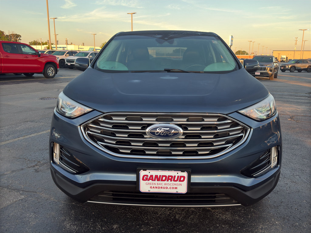 Used 2019 Ford Edge SEL w/ Equipment Group 201A AWD/4WD image 3
