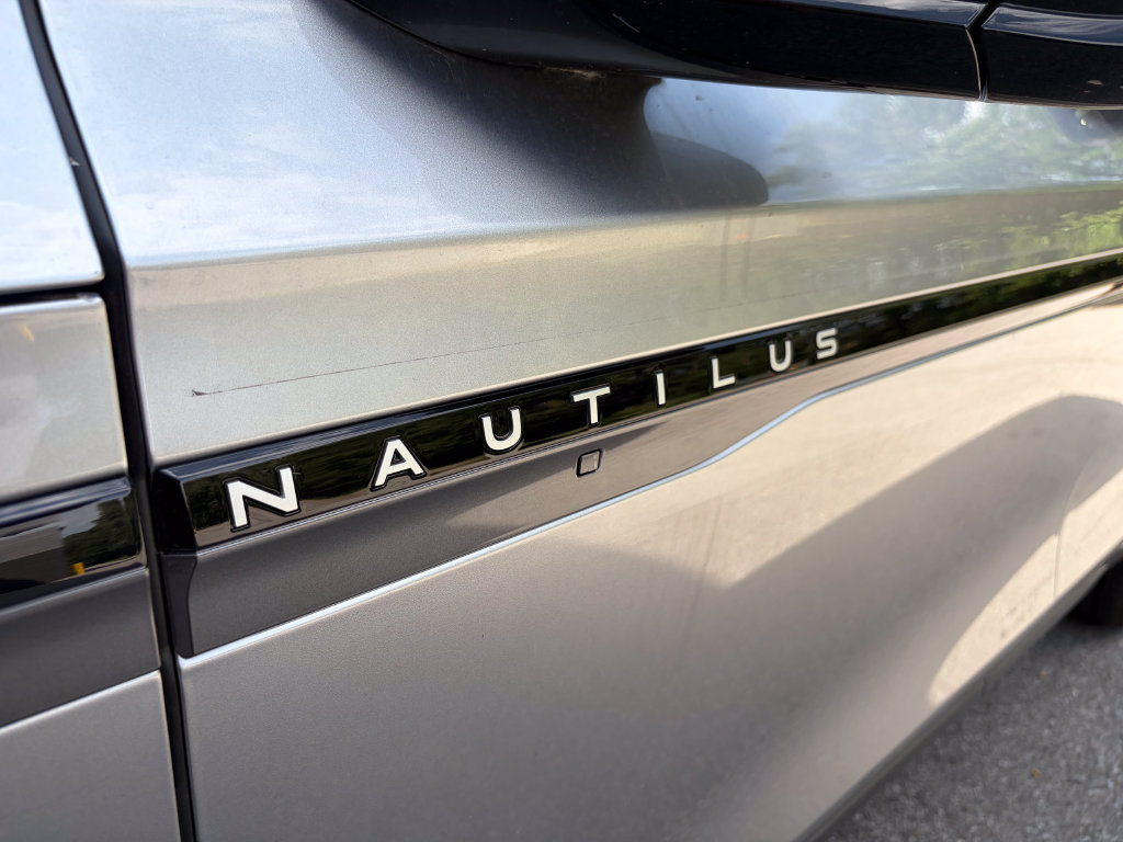 New 2026 Lincoln Nautilus Reserve w/ Jet Appearance Package AWD/4WD image 58