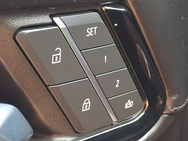 Used 2023 GMC Sierra 1500 AT4X image 29