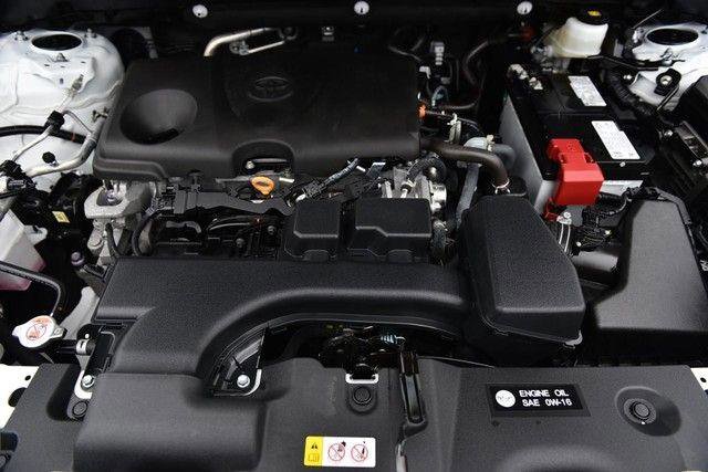 Used 2025 Toyota RAV4 XLE image 25