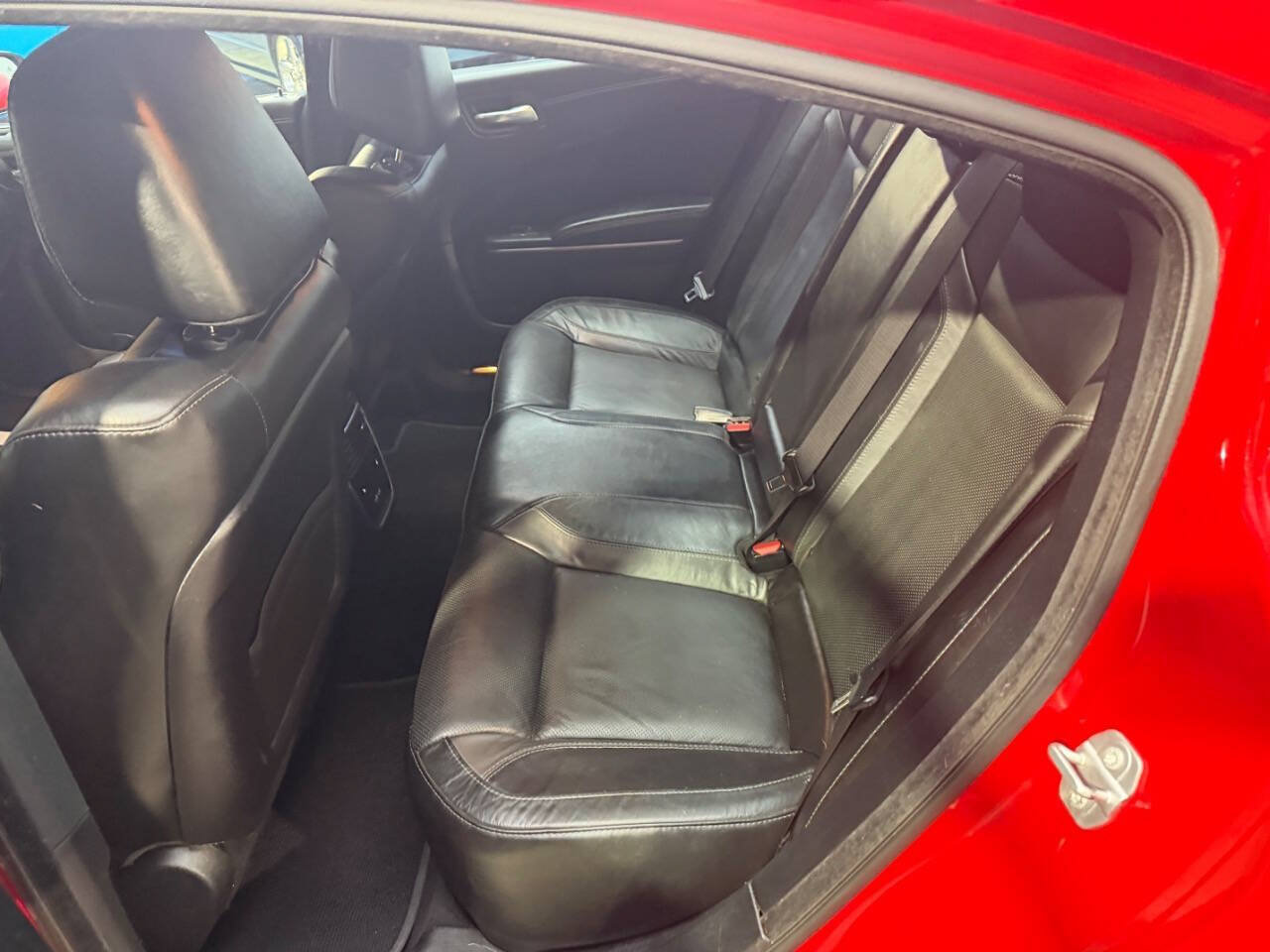 Used 2019 Dodge Charger SXT w/ Plus Group AWD/4WD image 16