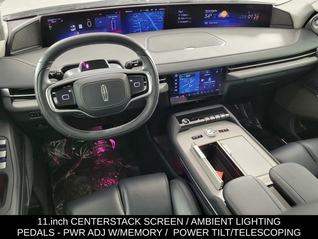 Used 2025 Lincoln Navigator Reserve image 34