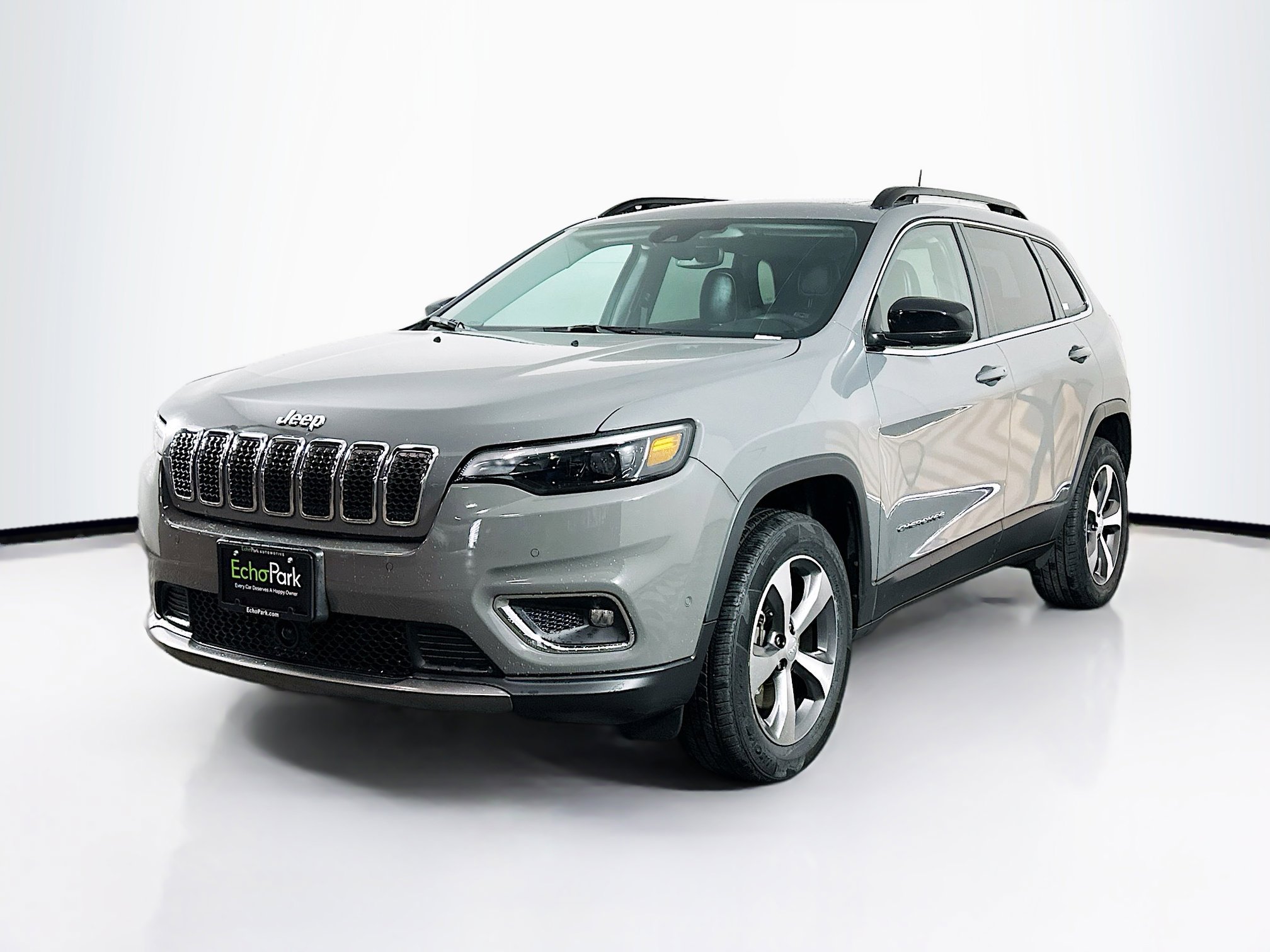 Used 2022 Jeep Cherokee Limited image 3