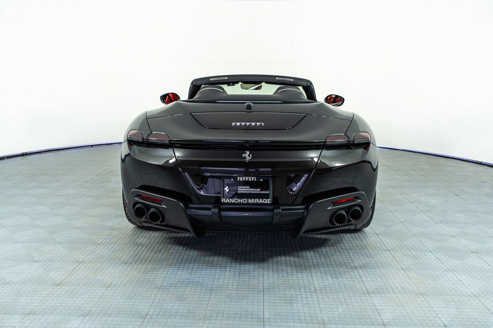 Certified 2025 Ferrari Roma Spider RWD image 8