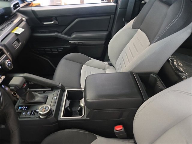 Used 2025 Toyota Tacoma TRD Off-Road image 20