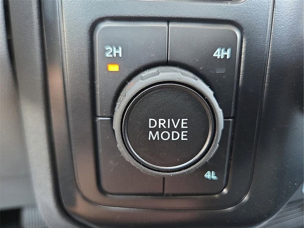 New 2025 Ford F600 4x4 Regular Cab Super Duty w/ XL Chrome Package image 16