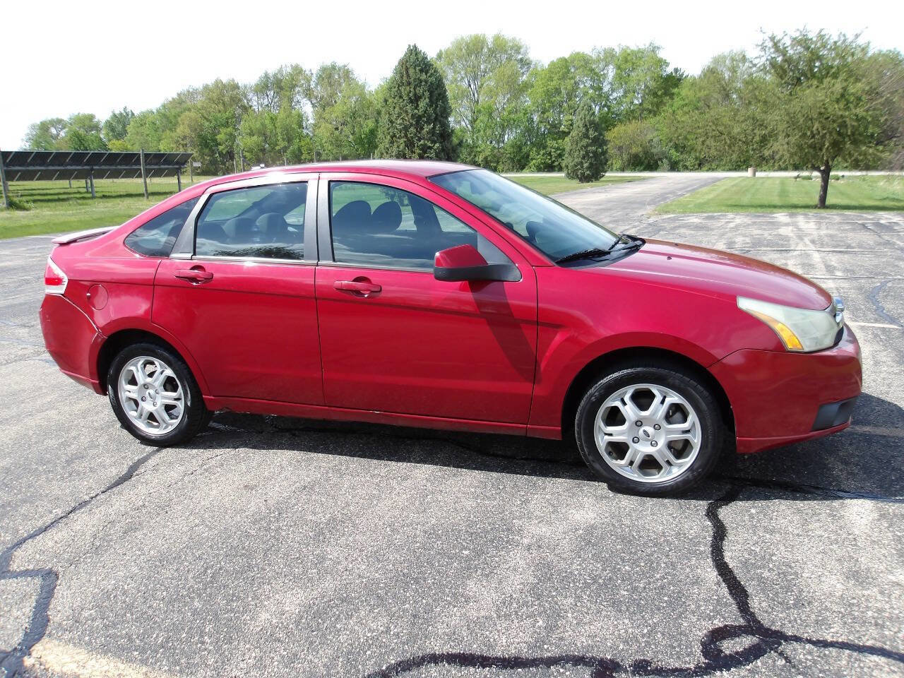 Used 2009 Ford Focus SES FWD image 8