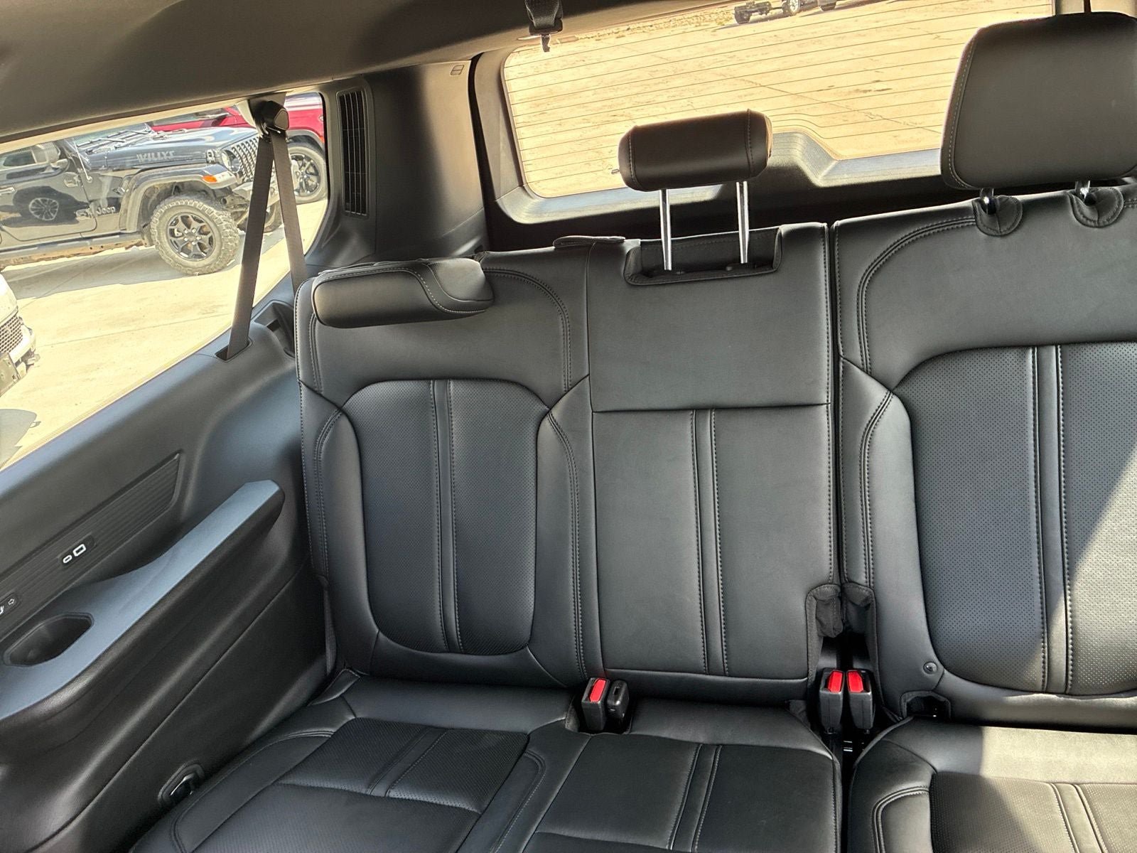 New 2026 Jeep Grand Wagoneer L Limited AWD/4WD image 19