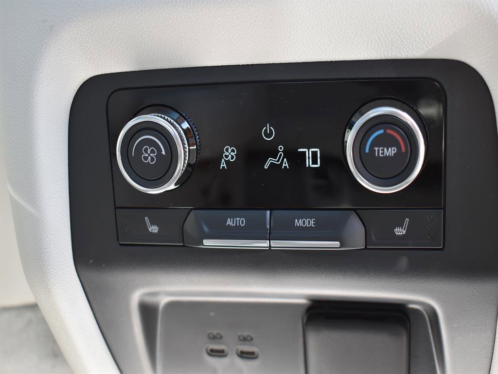 New 2026 Buick Enclave Avenir w/ Super Cruise Package image 8