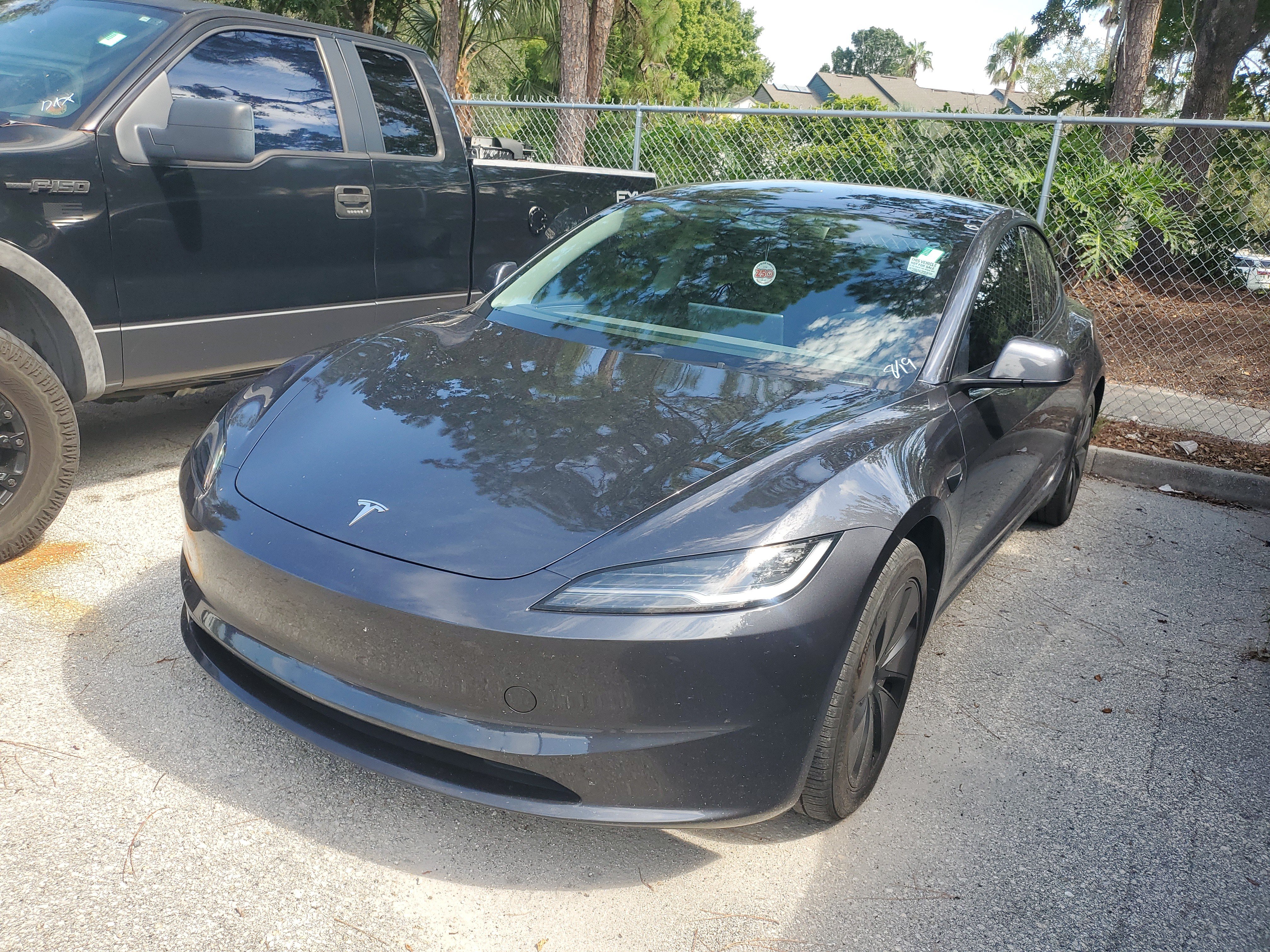 Used 2025 Tesla Model 3 Long Range RWD image 4