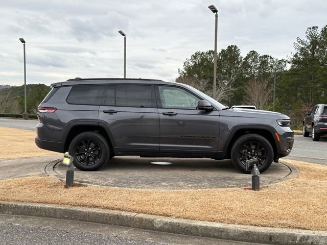 Certified 2024 Jeep Grand Cherokee L Laredo image 7