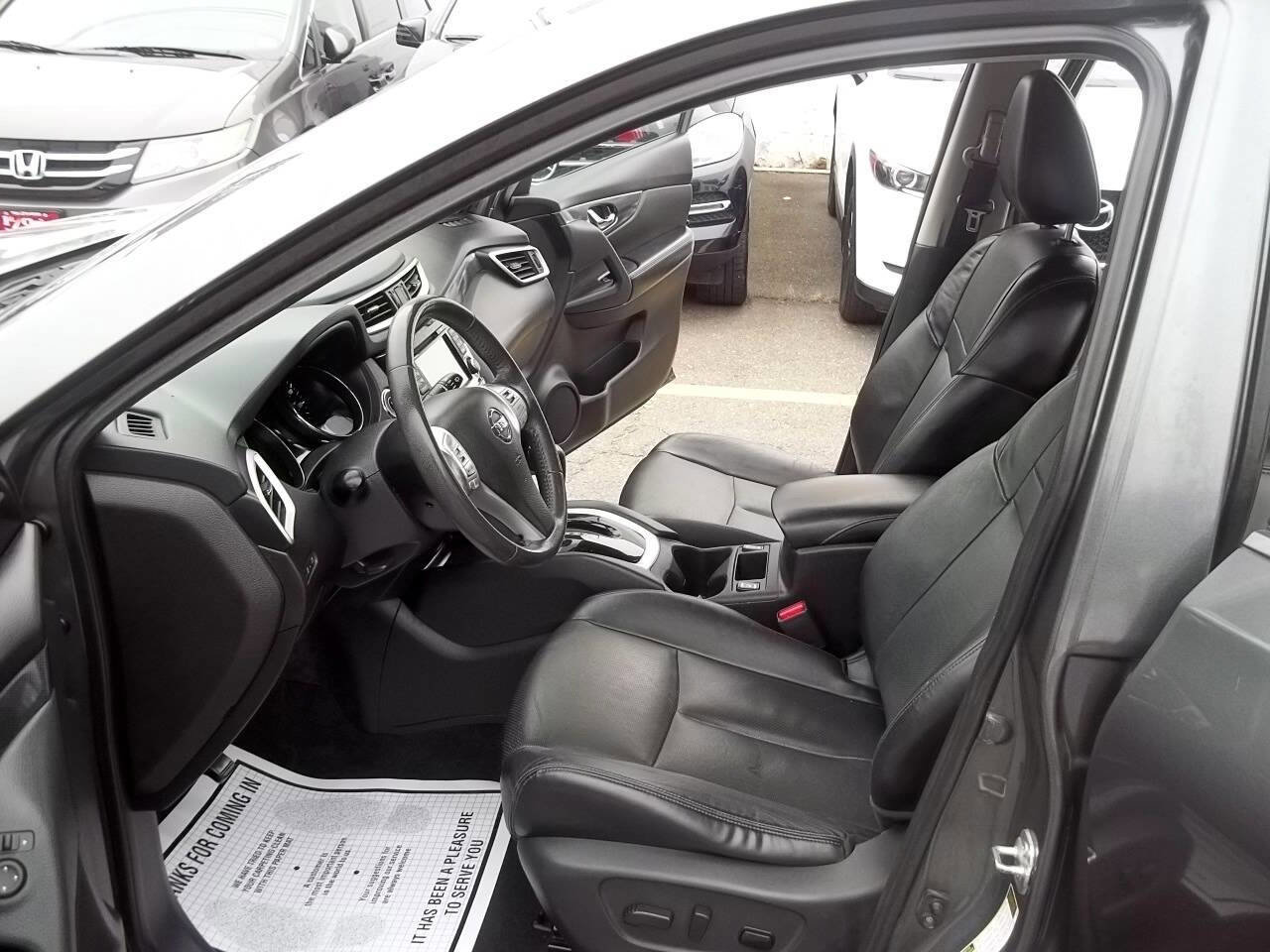 Used 2015 Nissan Rogue SL w/ SL Premium Package AWD/4WD image 8