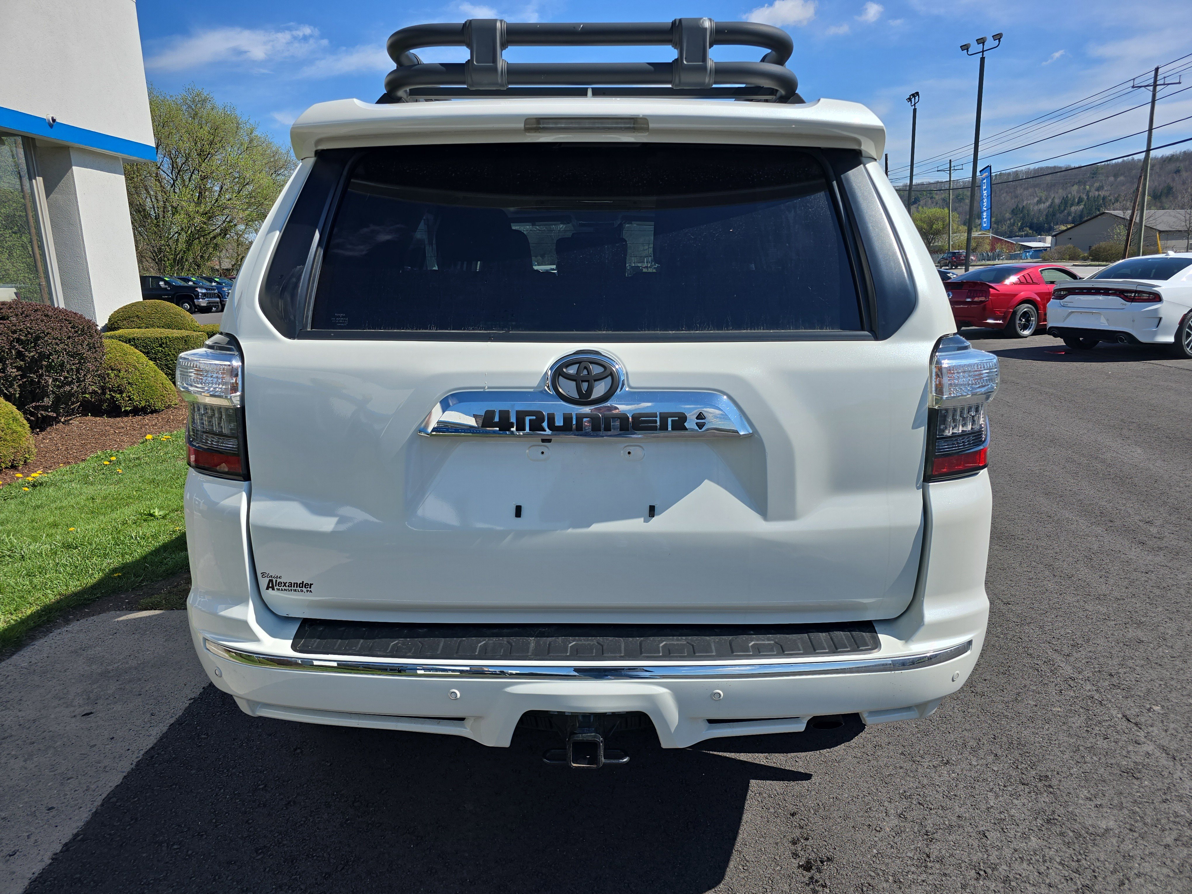 Used 2021 Toyota 4Runner Limited image 4