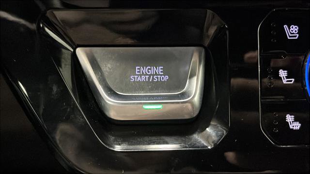 Used 2024 GMC Sierra 3500 Denali w/ Denali Reserve Package image 33