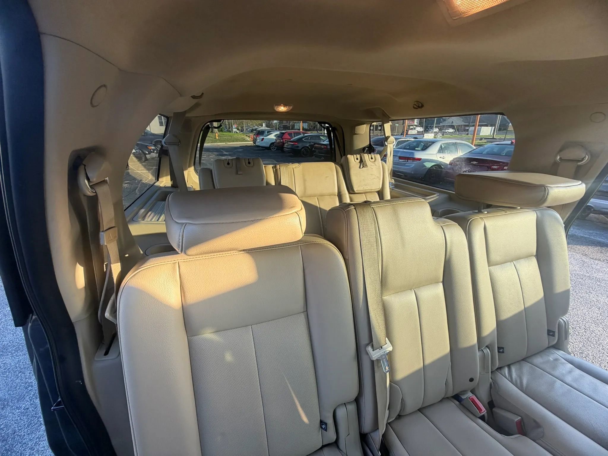 Used 2015 Ford Expedition Max Limited image 12