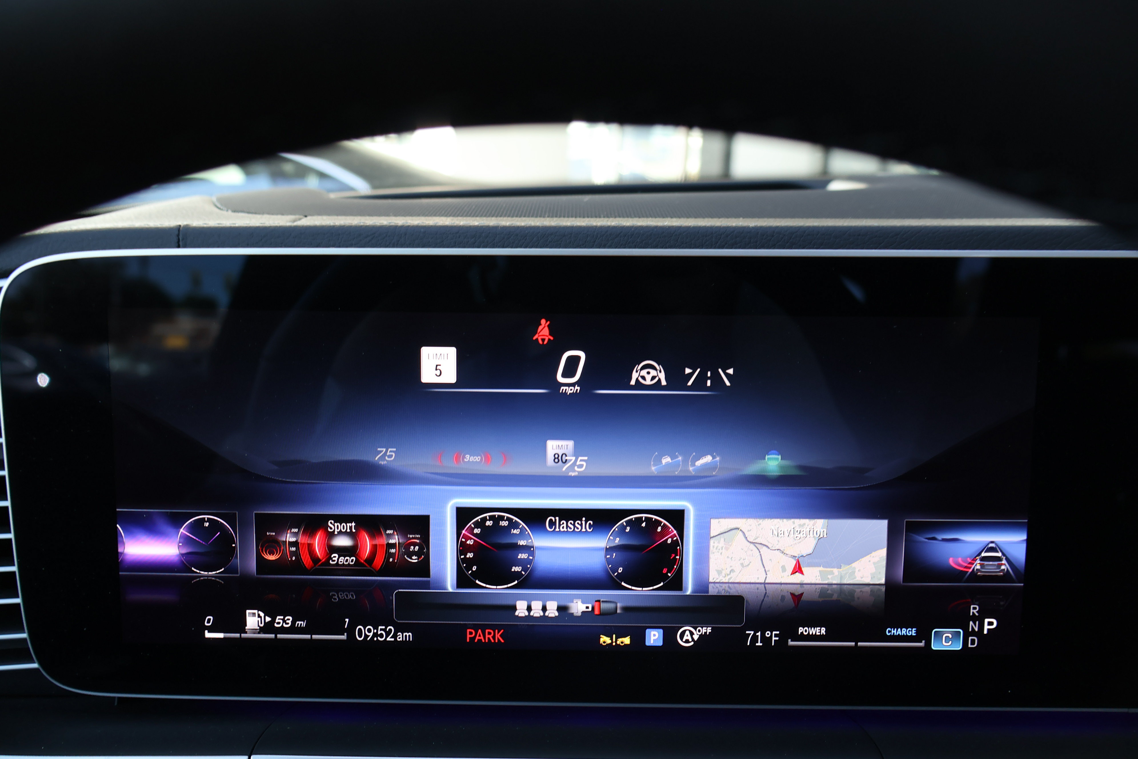 Certified 2024 Mercedes-Benz GLE 450 4MATIC image 32