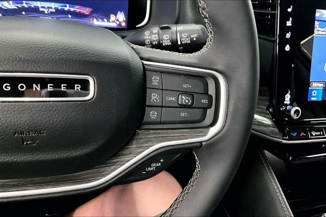 Used 2022 Jeep Wagoneer Series II image 27