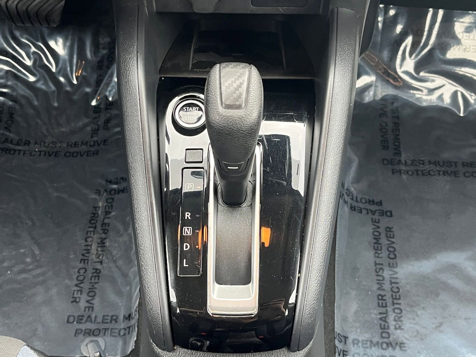 Used 2025 Nissan Versa SV image 38