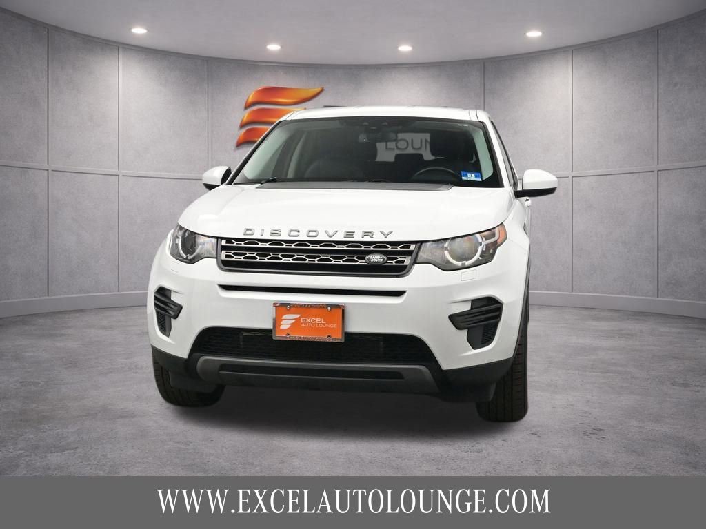 Used 2016 Land Rover Discovery Sport SE image 9