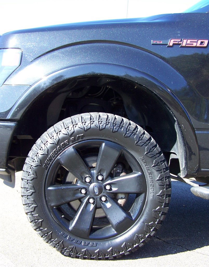 Used 2014 Ford F150 FX4 w/ Equipment Group 402A Luxury image 14