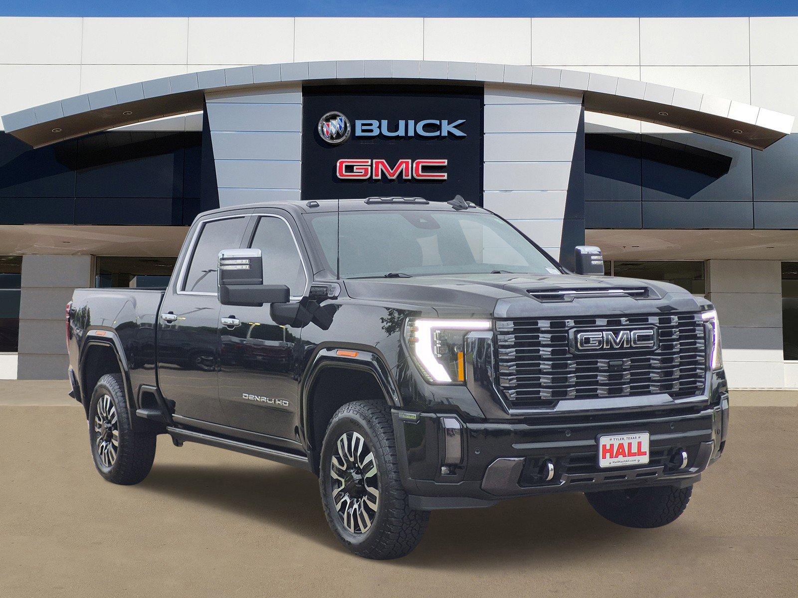 Used 2024 GMC Sierra 2500 Denali Ultimate w/ Max Trailering Package