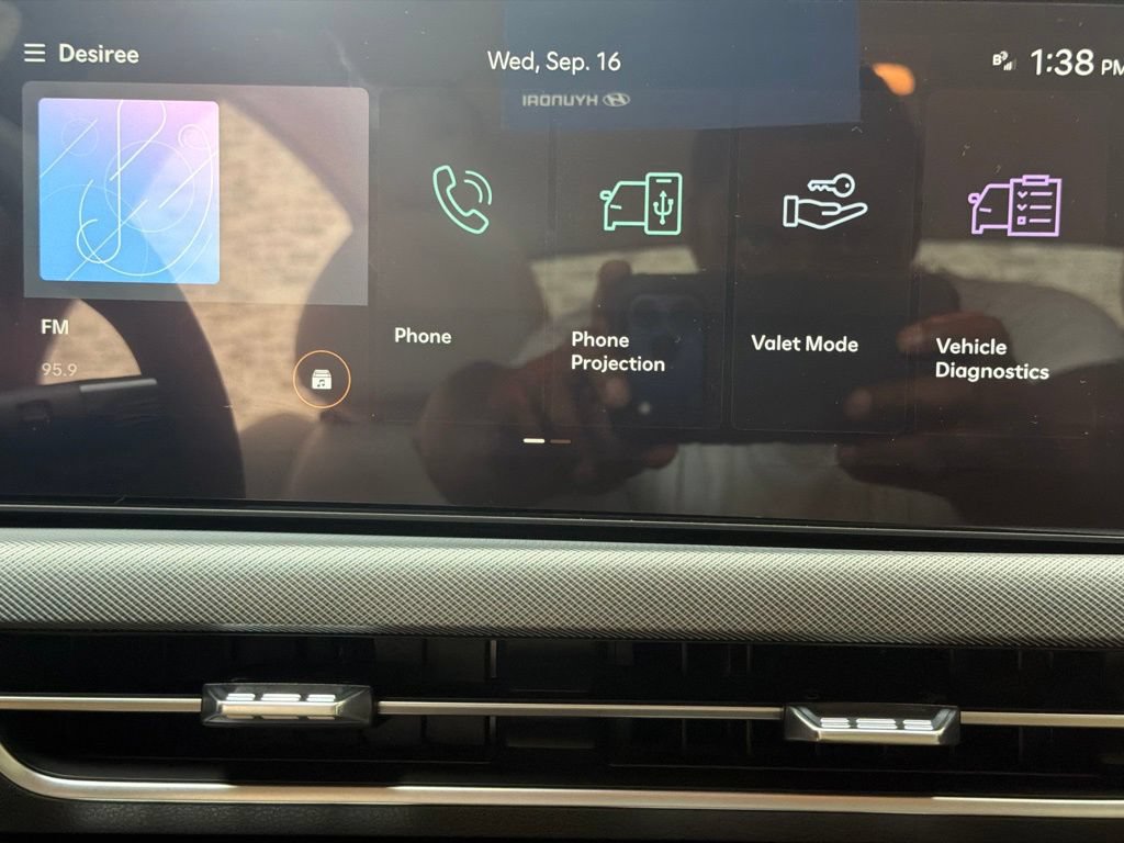Certified 2025 Hyundai Sonata SE FWD image 14