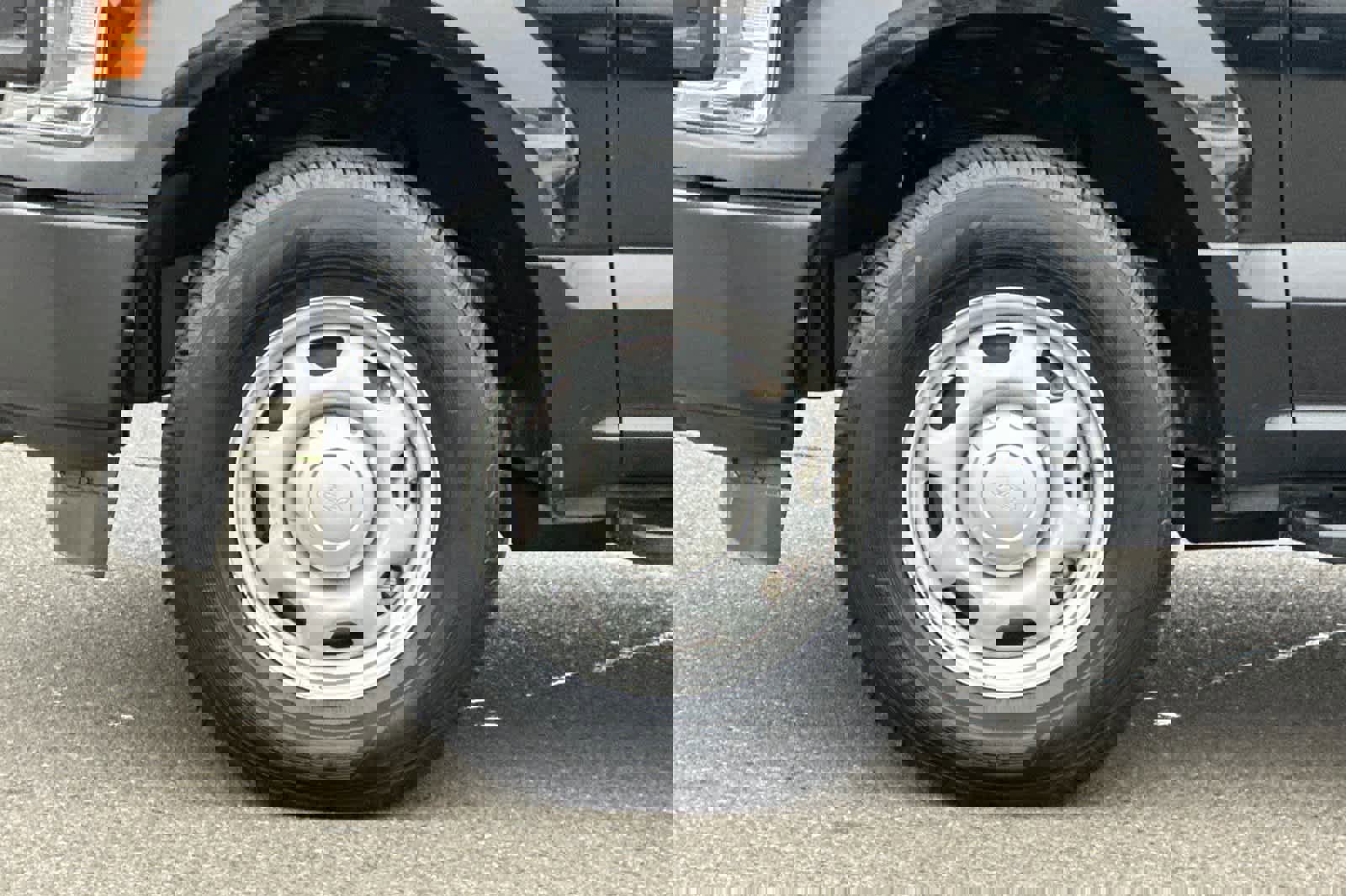 Used 2018 Ford F150 XL w/ XL Power Equipment Group image 28