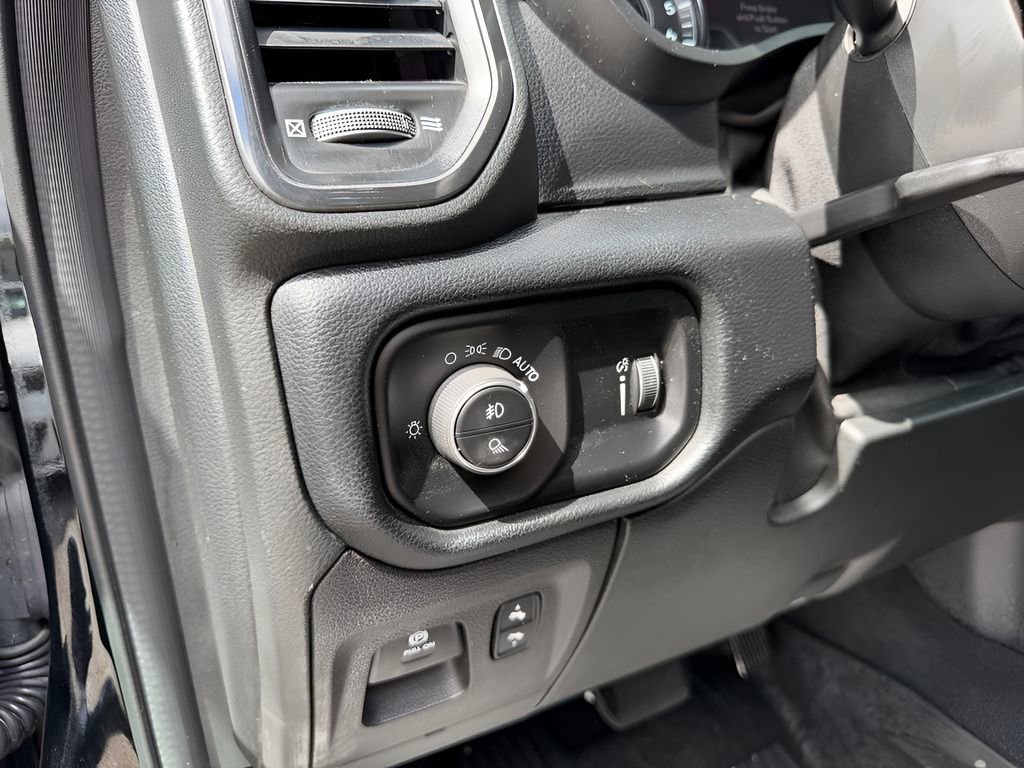 Used 2020 RAM 1500 Big Horn w/ Built-to-serve Edition AWD/4WD image 20